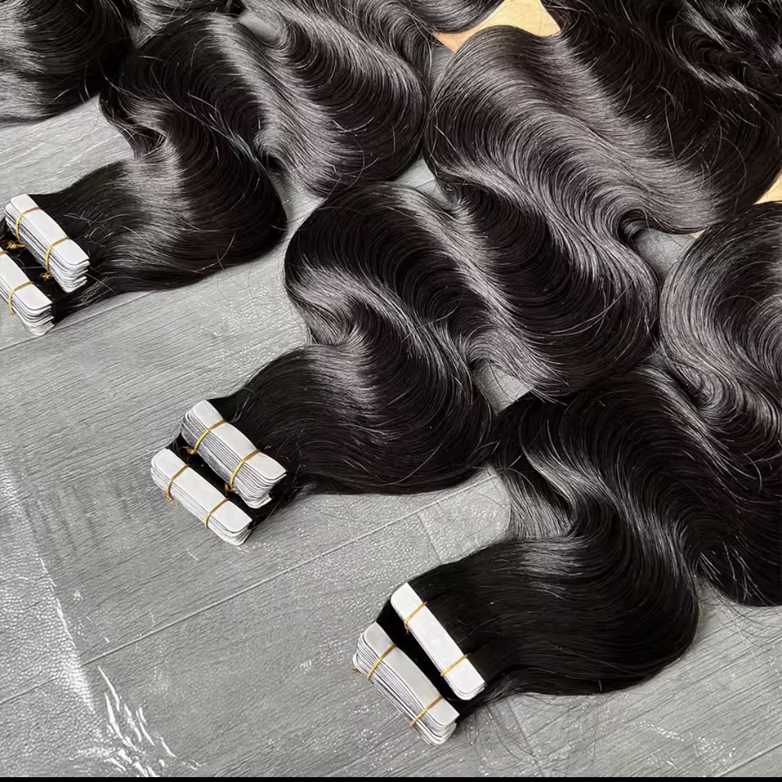 Extensiones de cabello con cinta ondulada para mujeres negras, trama de piel Invisible de PU, 100% sin procesar, tejido de cabello humano crudo , 100gr , cabello vietnamita - Imagen 3